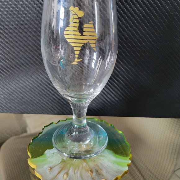 Handcrafted Ocean-Inspired Resin Coasters - Picture 3 of 4